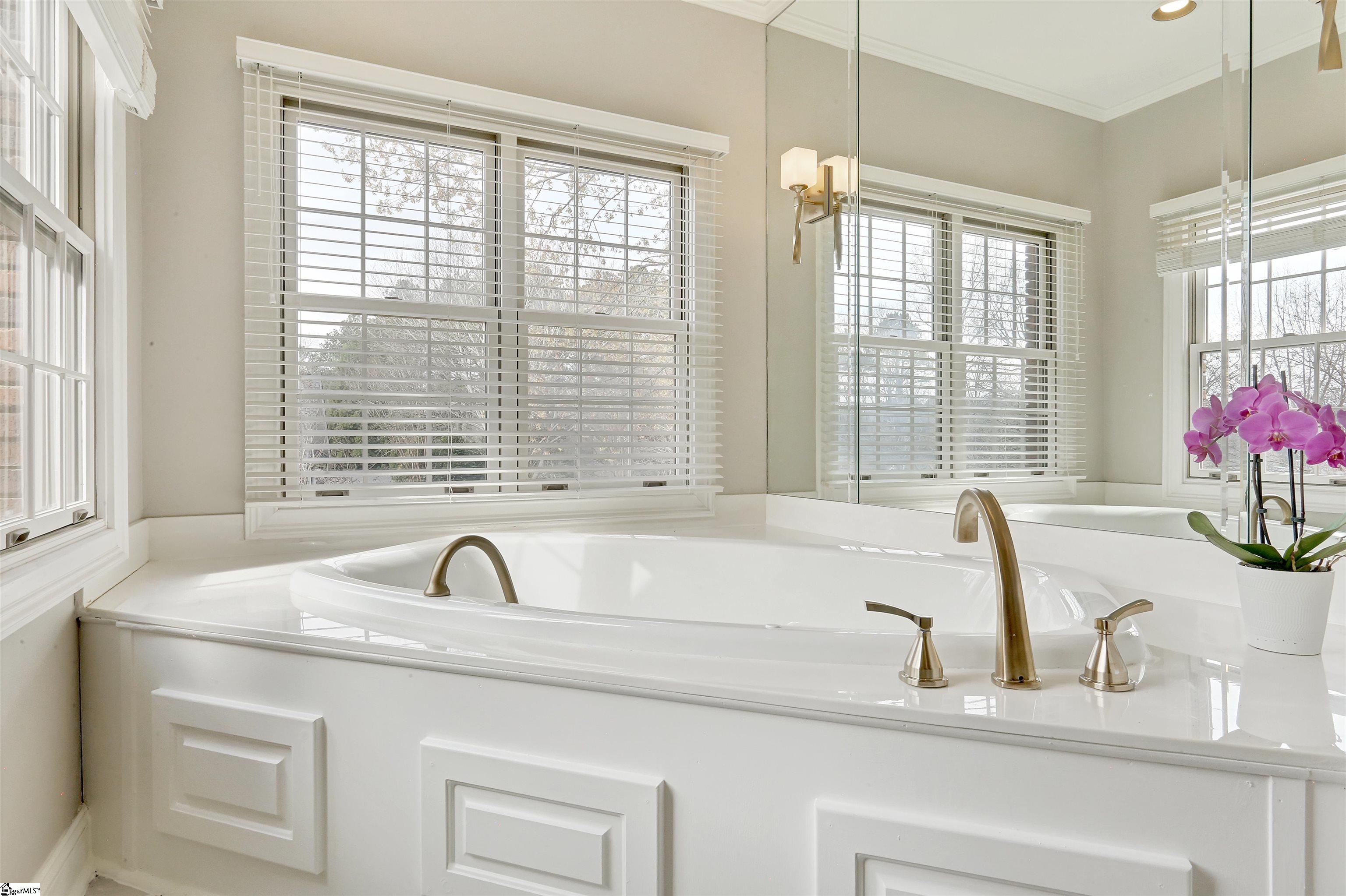303 Amethyst Way Seneca, SC 29672 - Photo 27 of 35 Gallery Image 27