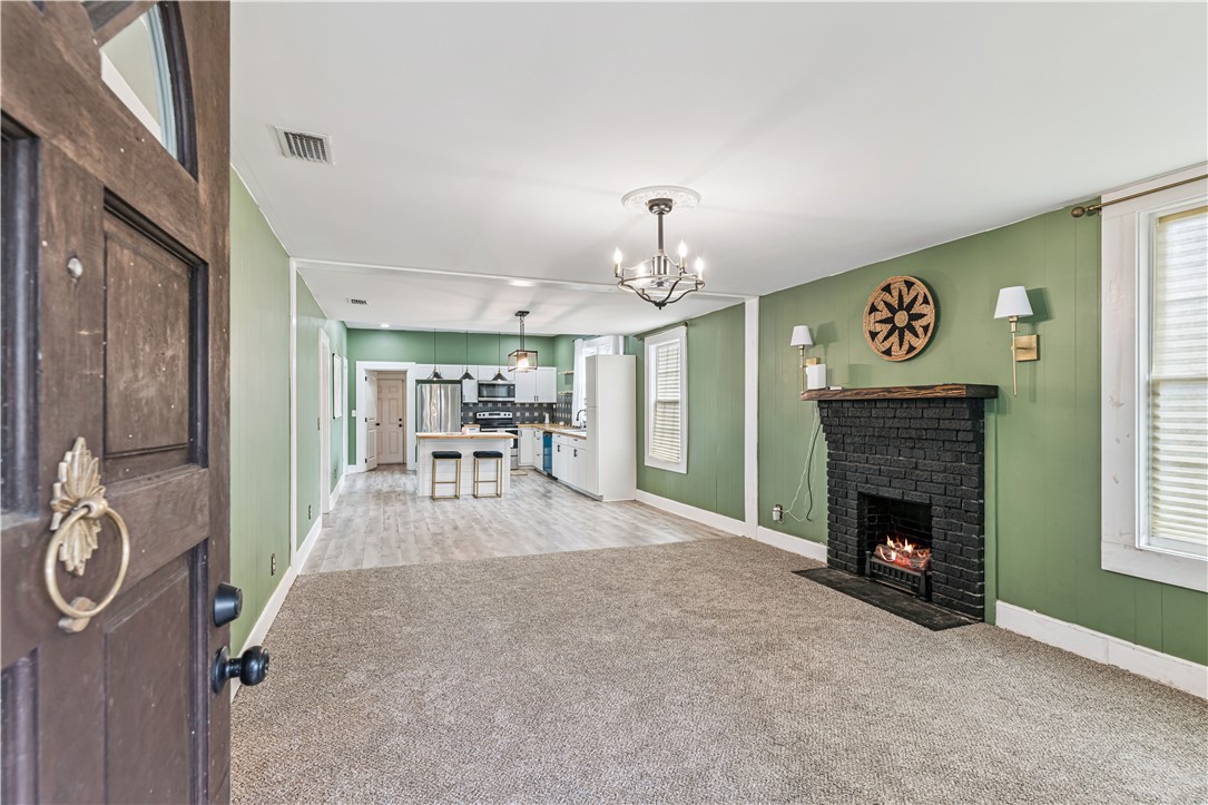 1009 K Street Brunswick, GA 31520 - Photo 23 of 23 Open Floor plan