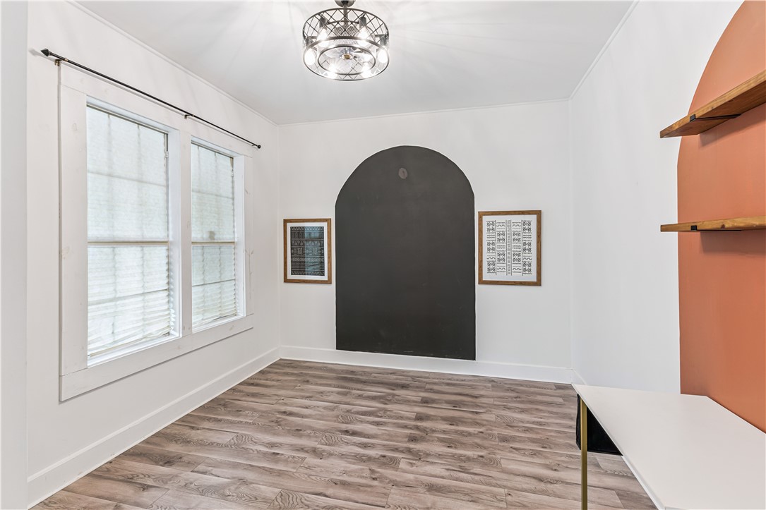 1009 K Street Brunswick, GA 31520 - Photo 5 of 23 Bedroom located in front of home.