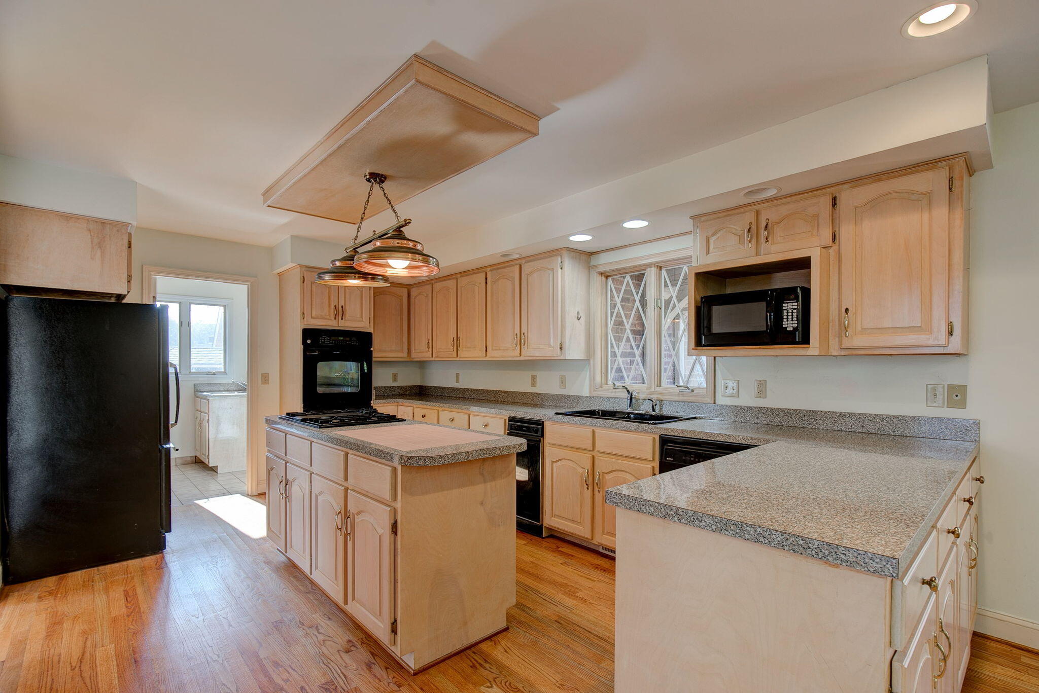 443 Santee Drive Santee, SC 29142 - Photo 15 of 93 14-web-or-mls-443 Santee Dr-208