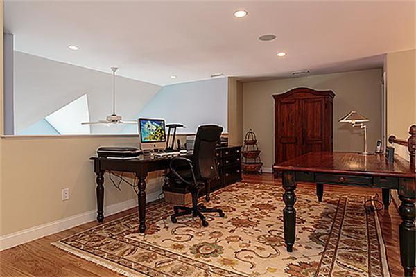 39 Summit Road, Unit 14 Belmont, MA 02478 - Photo 14 of 27 Gallery Image 14