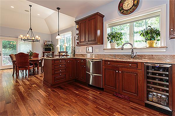 39 Summit Road, Unit 14 Belmont, MA 02478 - Photo 9 of 27 Gallery Image 9