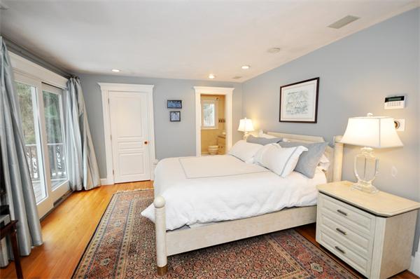42 Independence Road Concord, MA 01742 - Photo 5 of 26
