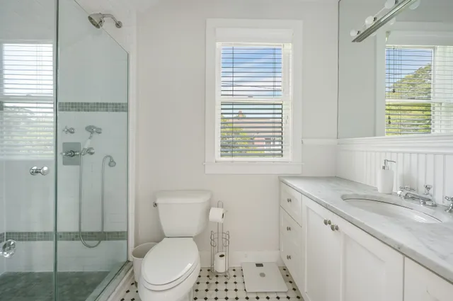 $65,000 | Undisclosed Address, Southampton, NY 11968