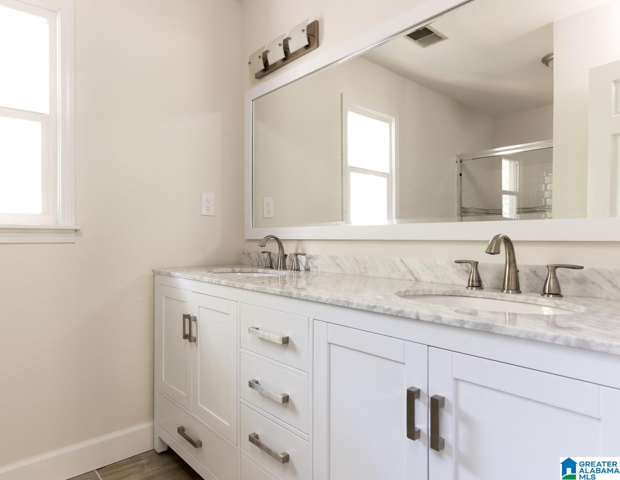 1309 Colonial Way Alabaster, AL 35007 - Photo 25 of 36