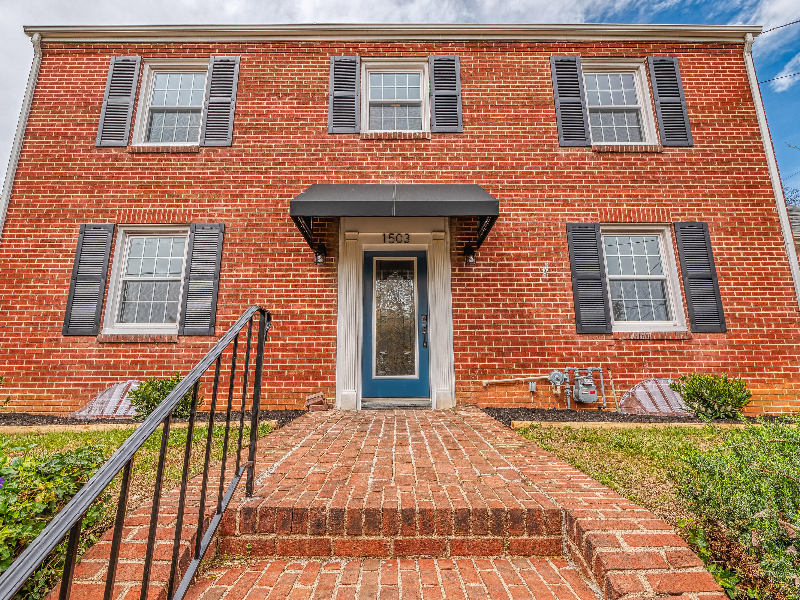 1503 Terrace Road Southwest Roanoke, VA 24015 - Photo 2 of 40 09_1503_Terrace_Rd_SW39_mls