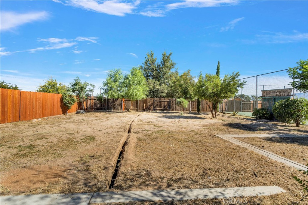 8263 3rd Avenue Hesperia, CA 92345 - Photo 49 of 56 a view of a backyard