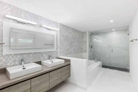 $2,399,000 | 400 Sunny Isles Boulevard, Unit 2008, Sunny Isles Beach, FL 33160