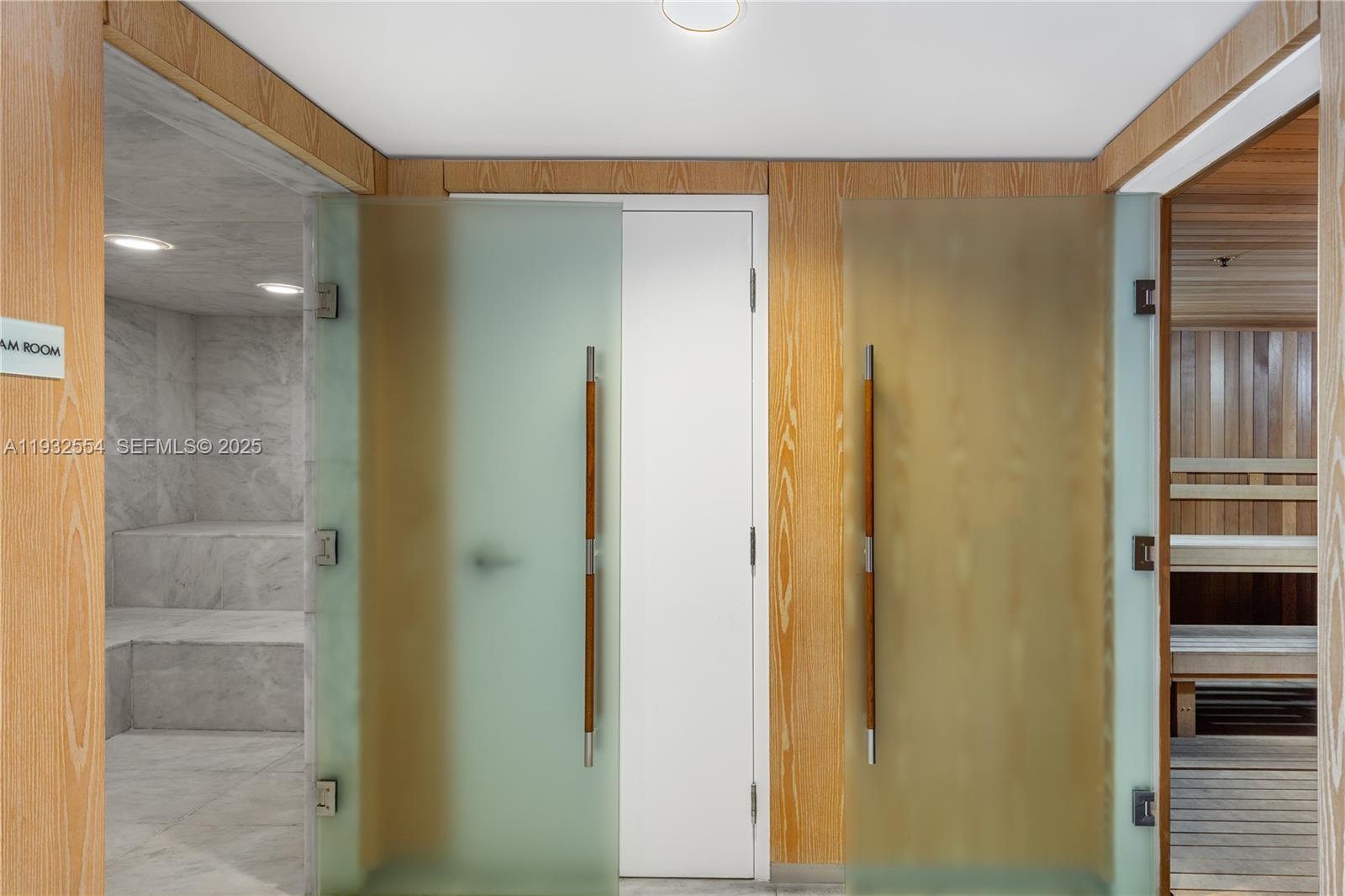 400 Sunny Isles Boulevard, Unit 2008 Sunny Isles Beach, FL 33160 - Photo 32 of 52