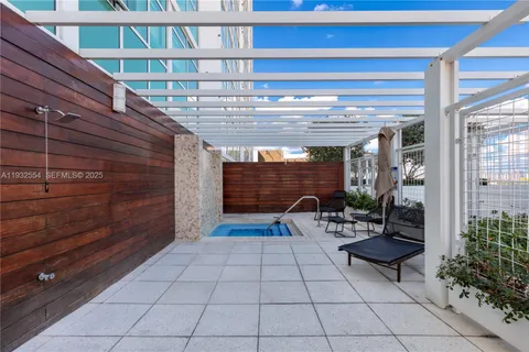 $2,399,000 | 400 Sunny Isles Boulevard, Unit 2008, Sunny Isles Beach, FL 33160