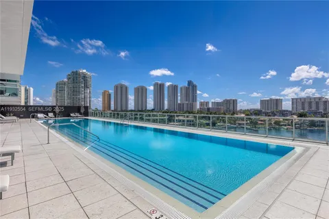 $2,399,000 | 400 Sunny Isles Boulevard, Unit 2008, Sunny Isles Beach, FL 33160