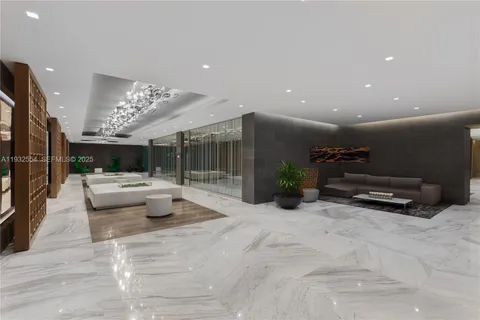 $2,399,000 | 400 Sunny Isles Boulevard, Unit 2008, Sunny Isles Beach, FL 33160