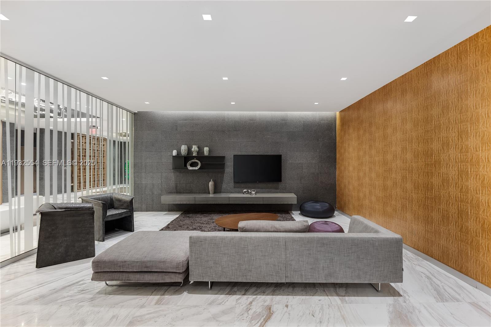 400 Sunny Isles Boulevard, Unit 2008 Sunny Isles Beach, FL 33160 - Photo 45 of 52