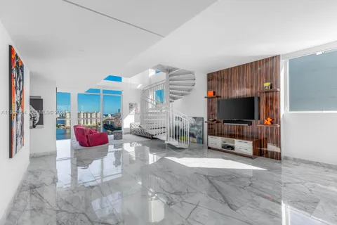 $2,399,000 | 400 Sunny Isles Boulevard, Unit 2008, Sunny Isles Beach, FL 33160