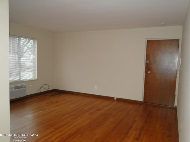 16461 East 10 Mile Road, Unit 3 Eastpointe, MI 48021 - Photo 12 of 26