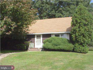 18 Upper Ferry Road Ewing, NJ 08628 - Photo 1 of 2