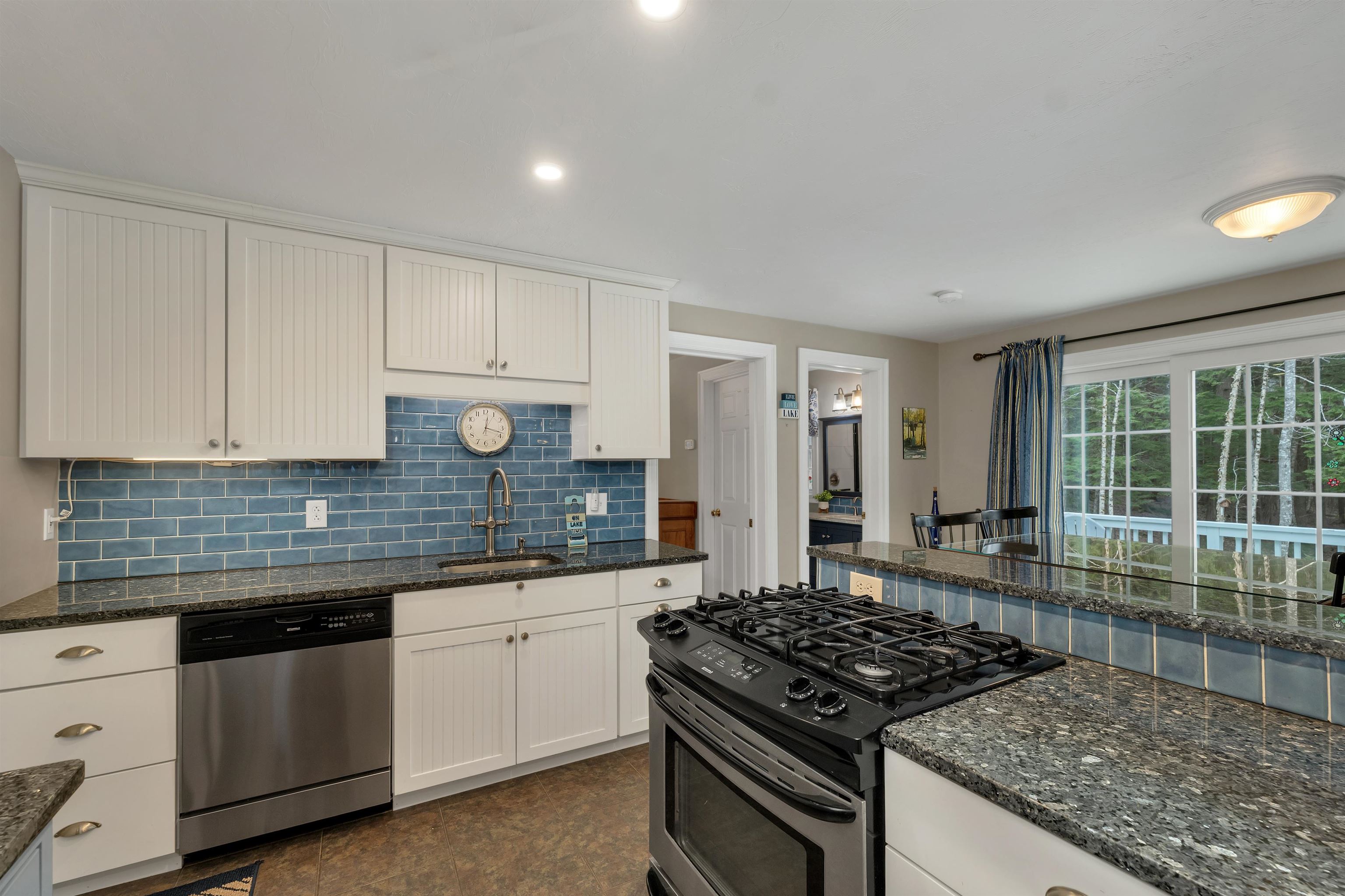 273 West Shore Road, Unit 2 Bristol, NH 03222 - Photo 18 of 52