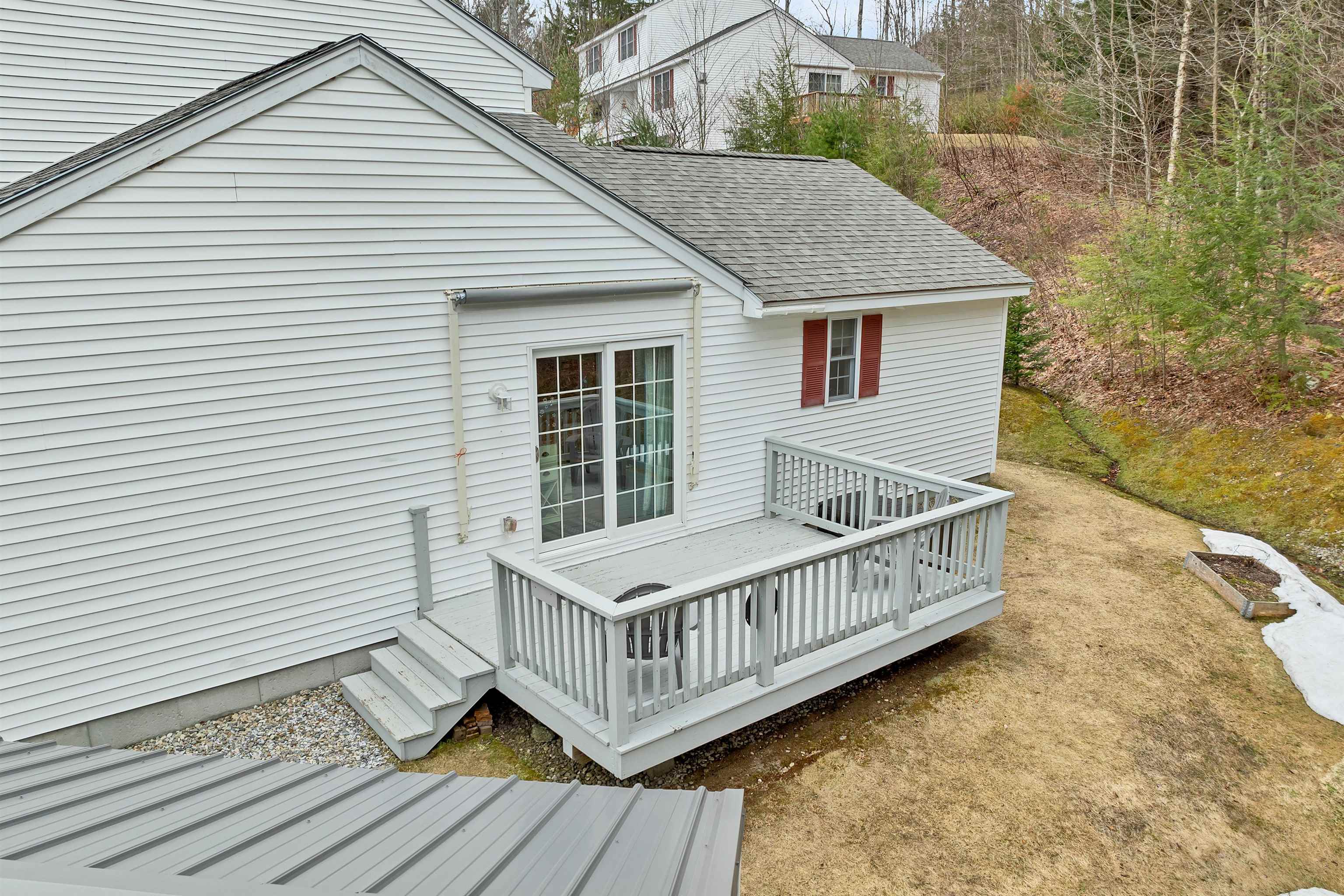 273 West Shore Road, Unit 2 Bristol, NH 03222 - Photo 39 of 52