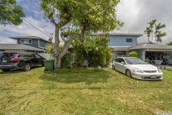 $2,395 | 611 Kaiemi Street, Unit STUDIO, Kailua, HI 96734