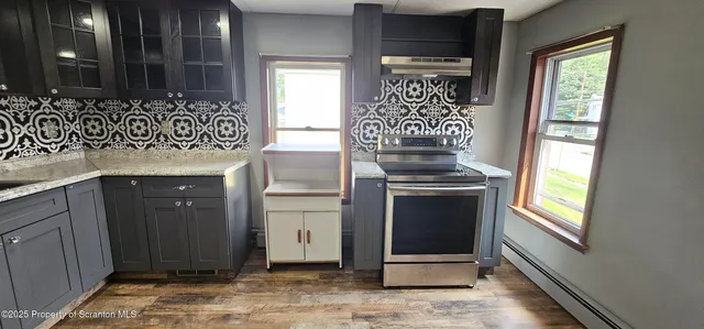 a view of a entryway of a house