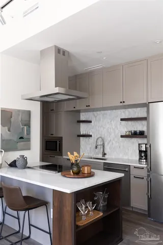 $694,000 | 17 South Palafox Street, Unit 304, Pensacola, FL 32502