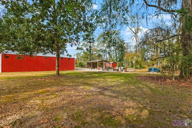 $320,000 | 29306 Red Oak Drive, Walker, LA 70785