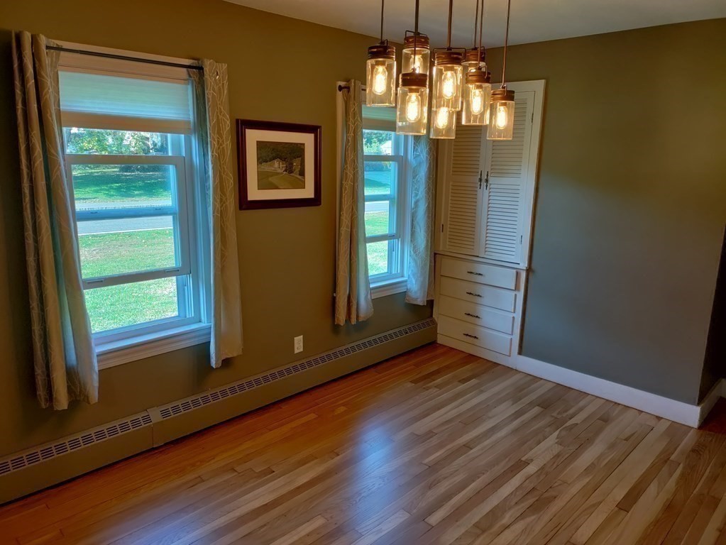 547 Farm Road Marlborough, MA 01752 - Photo 23 of 37 Gallery Image 23