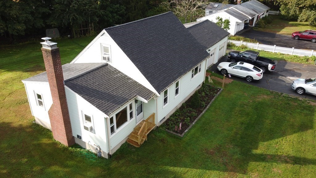 547 Farm Road Marlborough, MA 01752 - Photo 3 of 37 Gallery Image 3