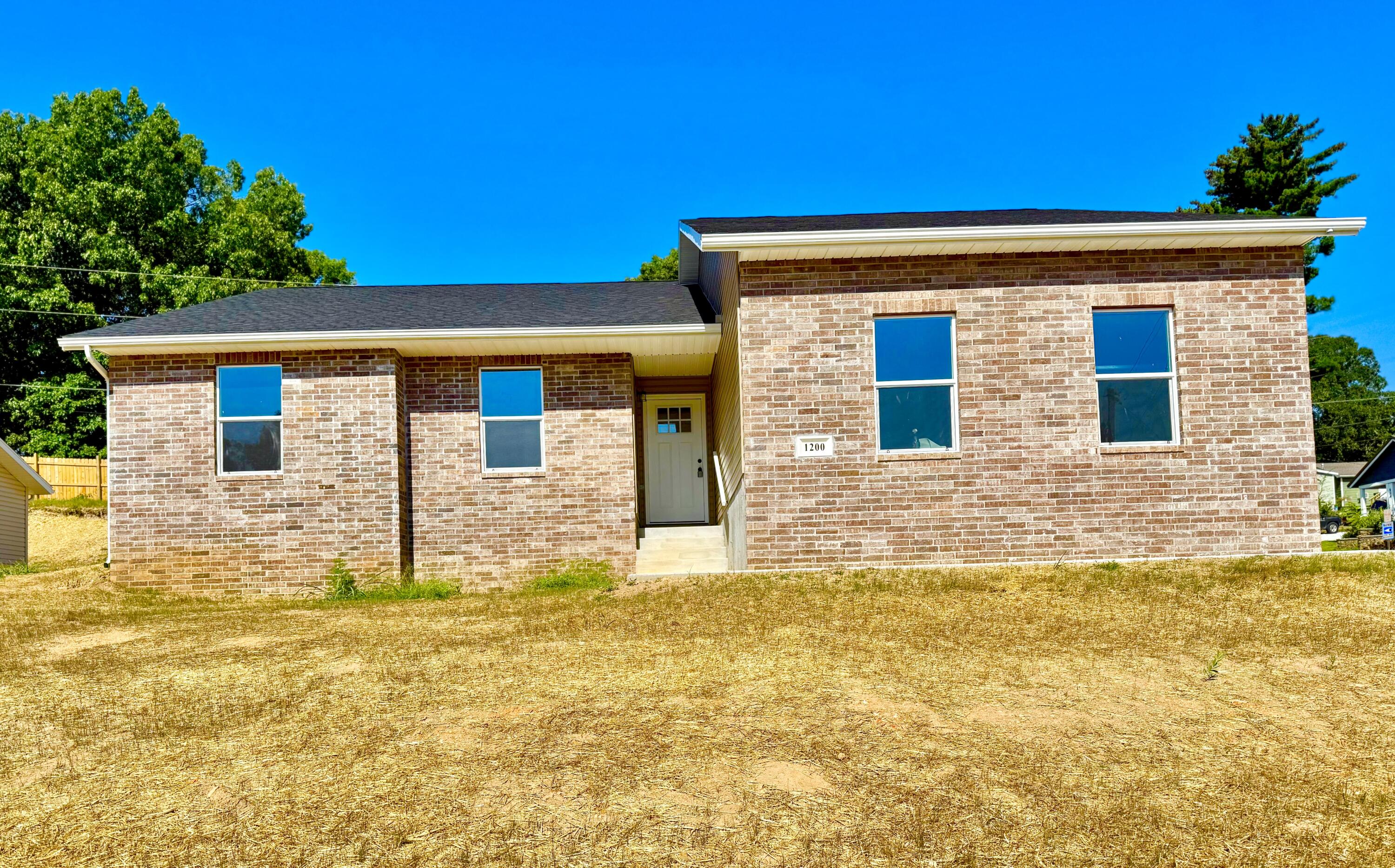 1200 Justin's Trail Road Neosho, MO 64850 - Photo 1 of 1 IMG_3547