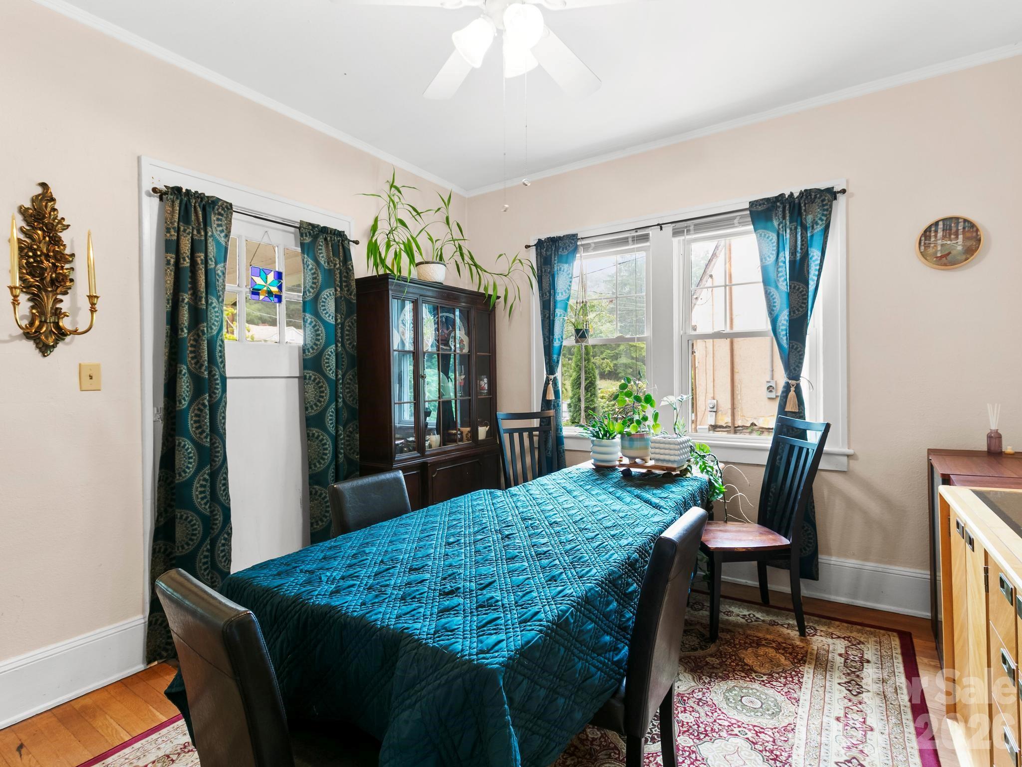 27 Warwick Road Asheville, NC 28803 - Photo 13 of 24 Gallery Image 13