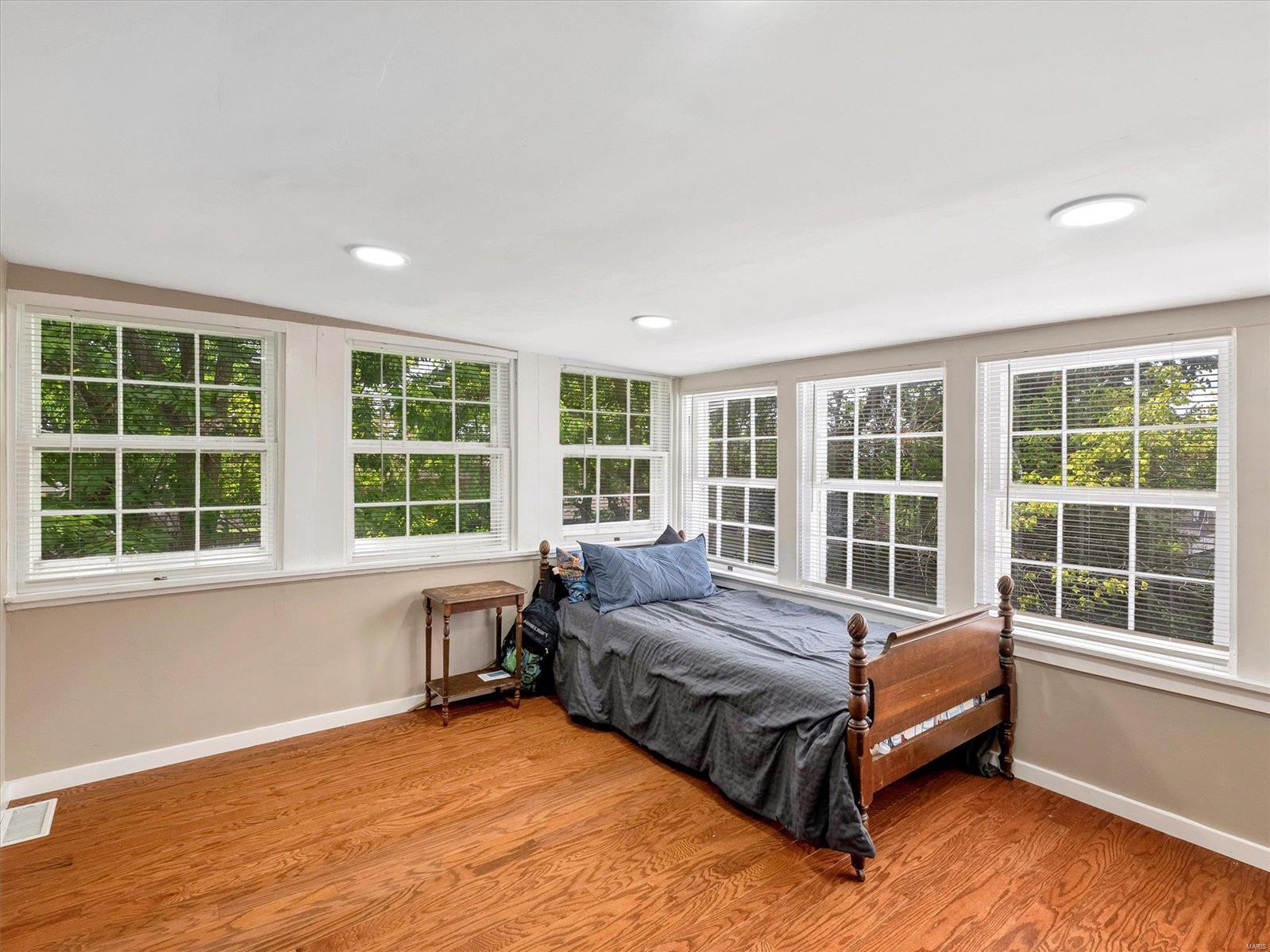 629 North Central Avenue Eureka, MO 63025 - Photo 35 of 44