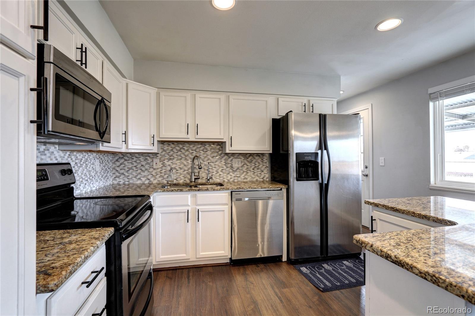 3821 West Rutgers Place Denver, CO 80236 - Photo 10 of 29 Gallery Image 10