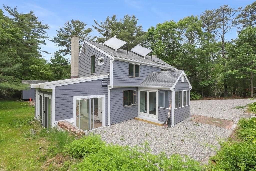 37 Pickerel Way Sandwich, MA 02644 - Photo 5 of 42