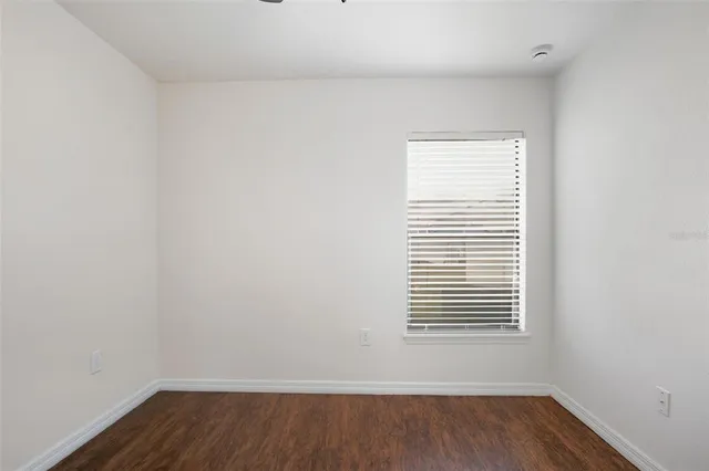 $289,900 | 906 Wynnmere Walk Avenue, Ruskin, FL 33570