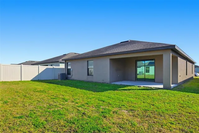 $289,900 | 906 Wynnmere Walk Avenue, Ruskin, FL 33570