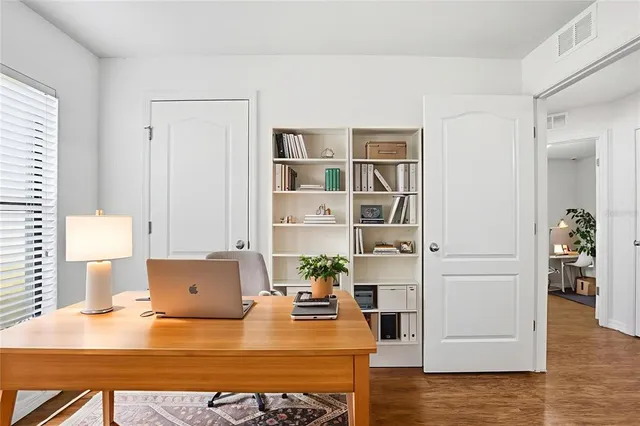 $289,900 | 906 Wynnmere Walk Avenue, Ruskin, FL 33570