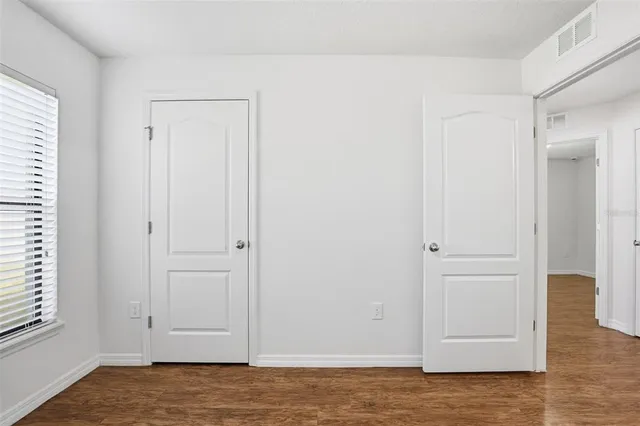 $289,900 | 906 Wynnmere Walk Avenue, Ruskin, FL 33570