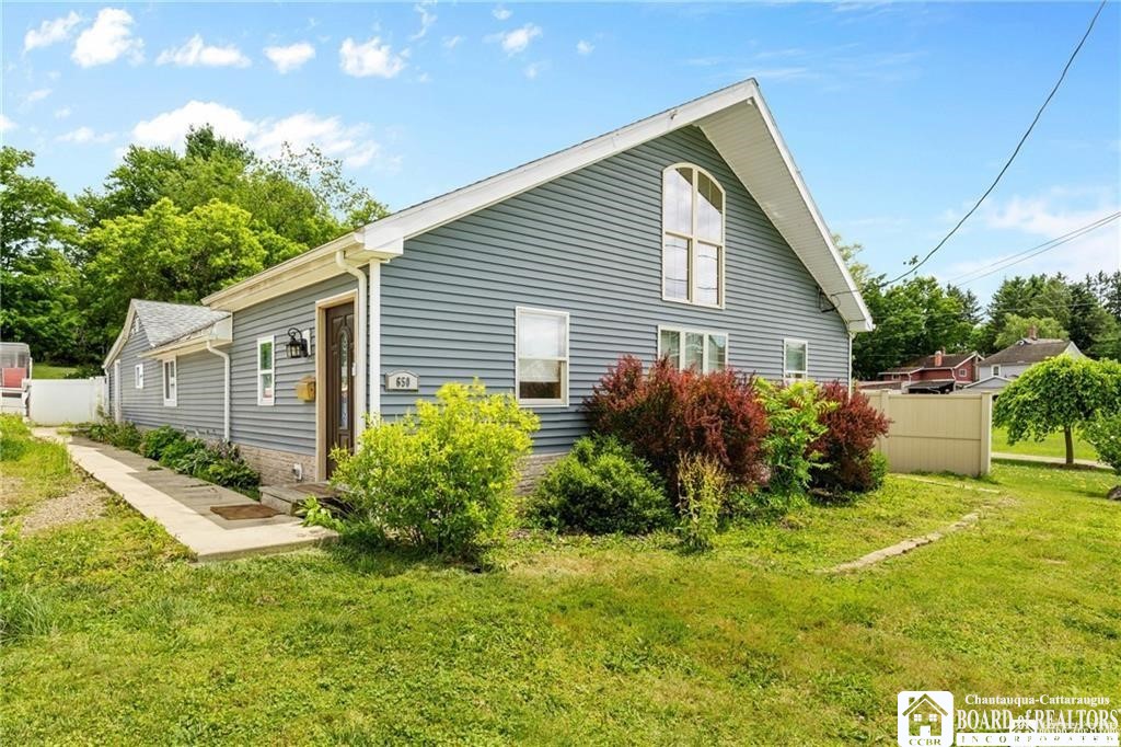 650 Queen Street Olean, NY 14760 - Photo 2 of 30