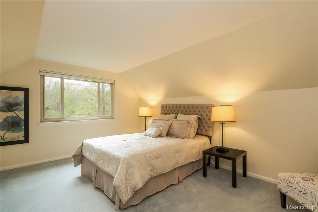 5650 Warren Road Ann Arbor, MI 48105 - Photo 42 of 70 043-Master_Bedroom-2737491-medium.jpg