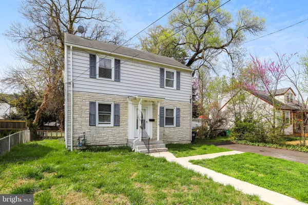 $3,100 | 6226 20th Avenue, Hyattsville, MD 20782