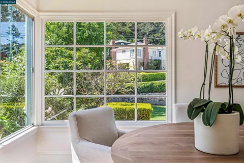 $995,000 | 4010 Reinhardt Drive, Oakland, CA 94619