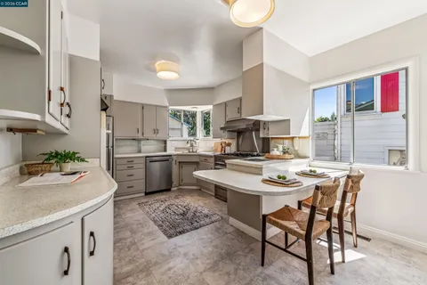 $995,000 | 4010 Reinhardt Drive, Oakland, CA 94619