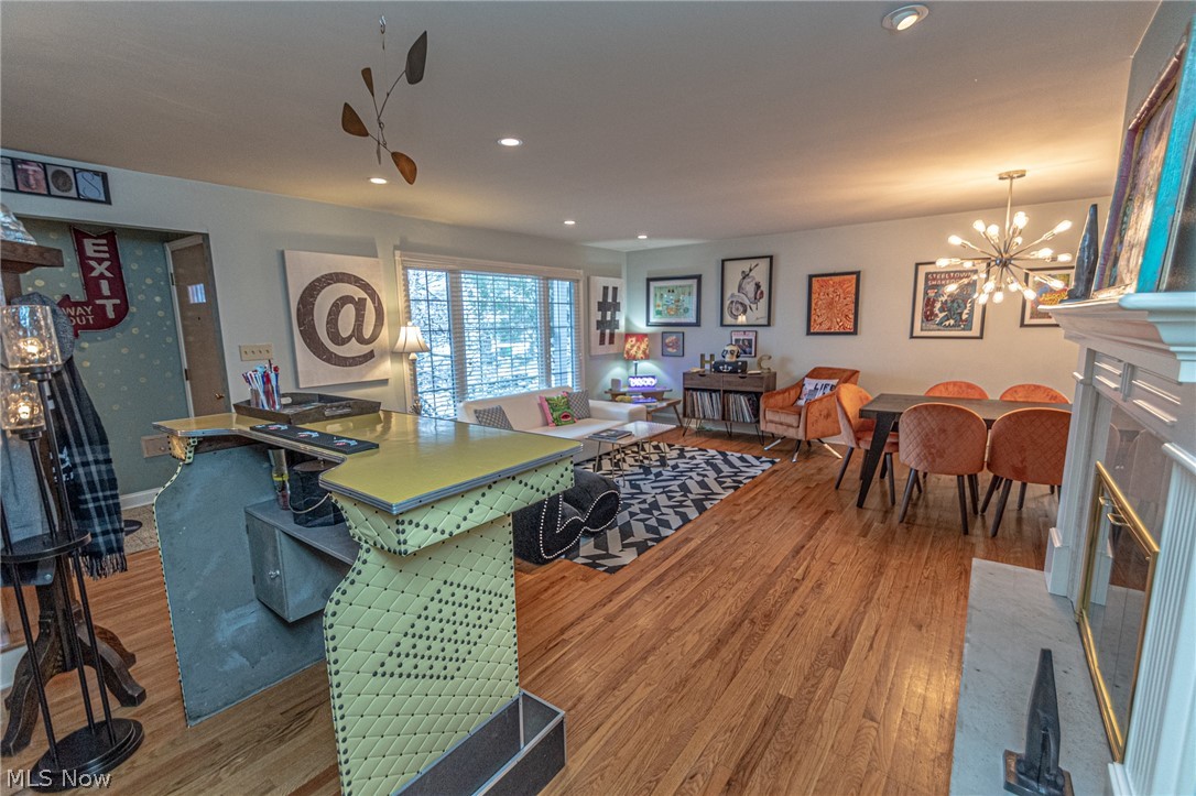 4765 Edenwood Road Cleveland, OH 44121 - Photo 4 of 35 Gallery Image 4