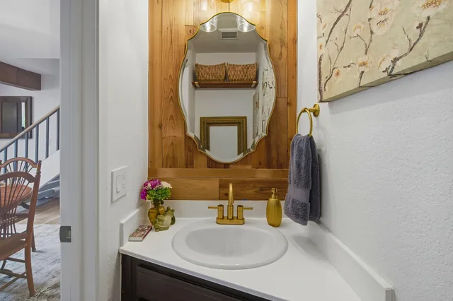 $828,900 | 2123 Village Lane, Solvang, CA 93463