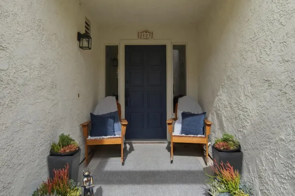 $828,900 | 2123 Village Lane, Solvang, CA 93463