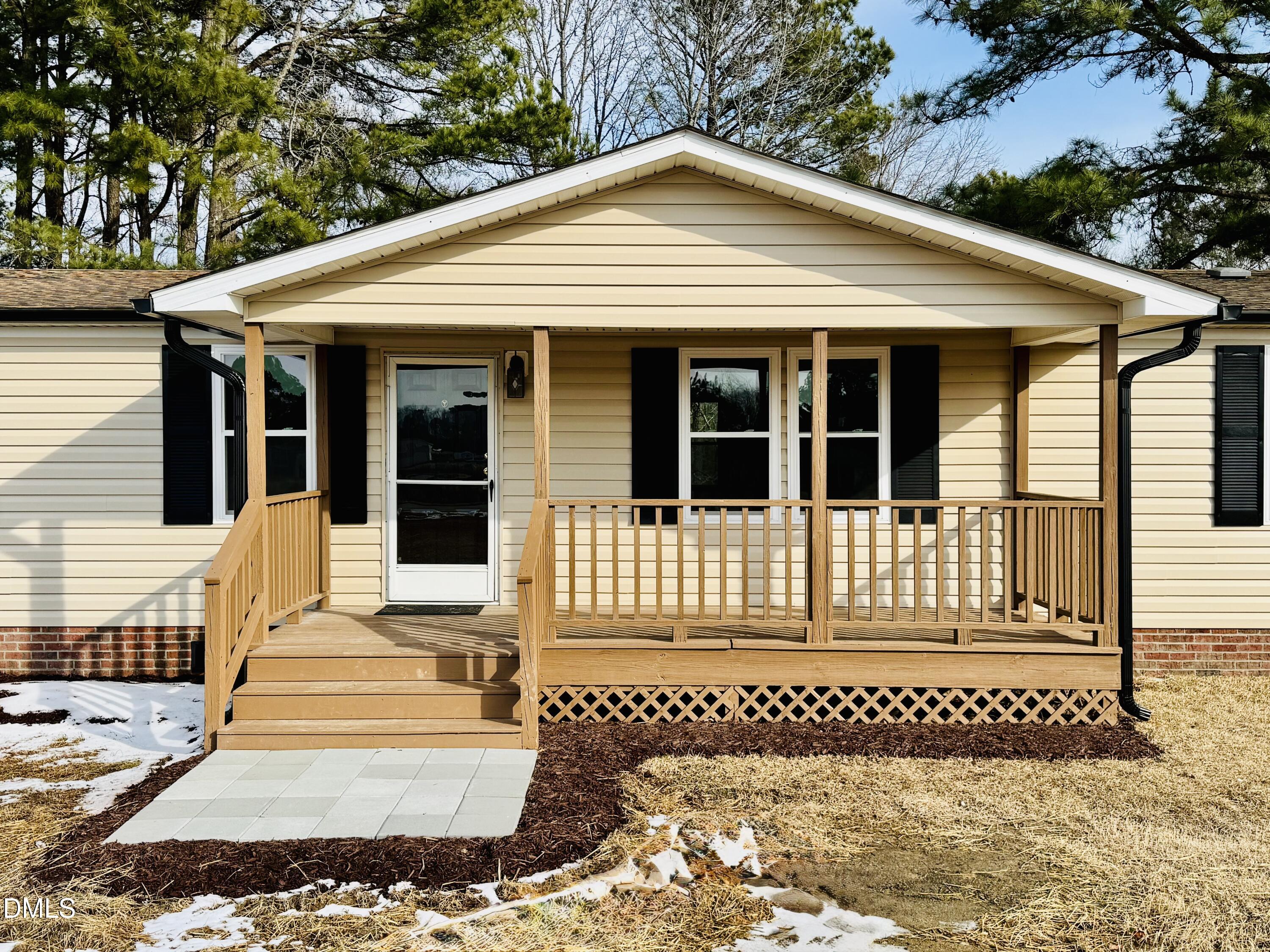 2092 Kenneth Street Creedmoor, NC 27522 - Photo 3 of 21 IMG_4571