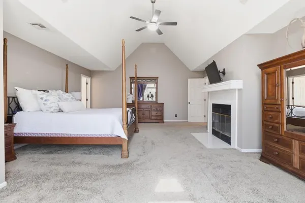 $900,000 | 9305 West 139th Street, Overland Park, KS 66221