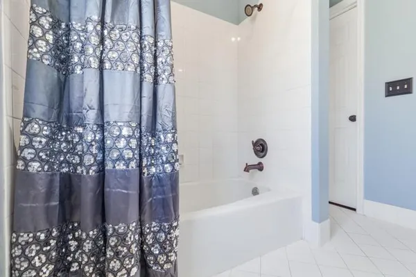 $900,000 | 9305 West 139th Street, Overland Park, KS 66221