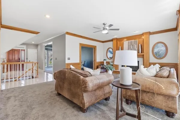 $900,000 | 9305 West 139th Street, Overland Park, KS 66221