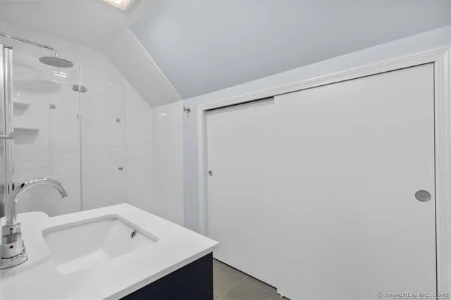 $3,595 | 55 Admiral Street, Unit 2, New Haven, CT 06511